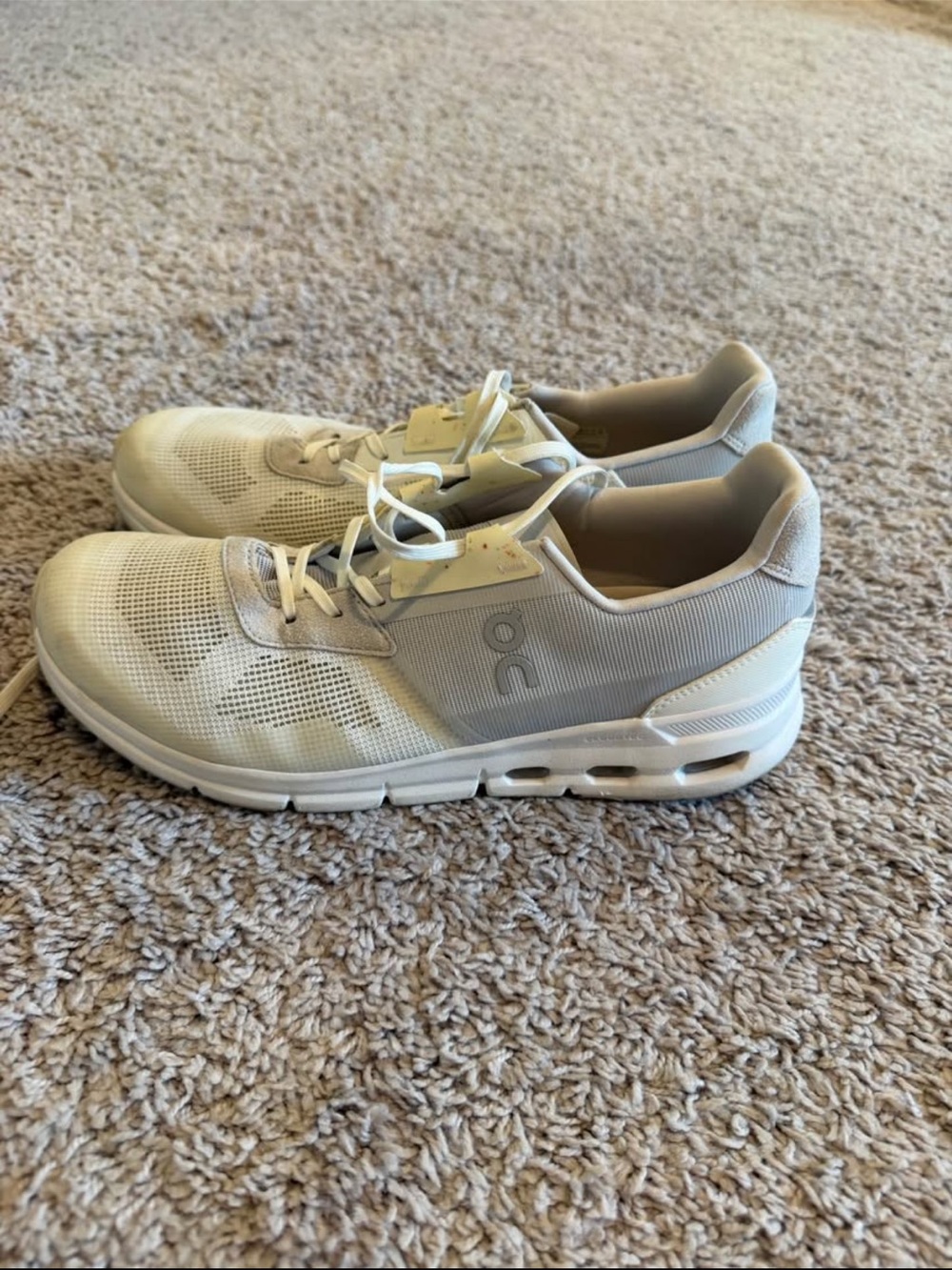 On Running Womens Cloudrift Sneakers in White Frost